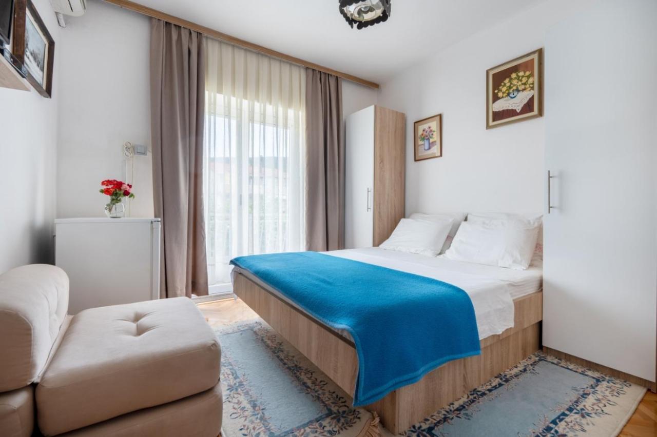 Apartments And Rooms Lotus Neum Exterior photo